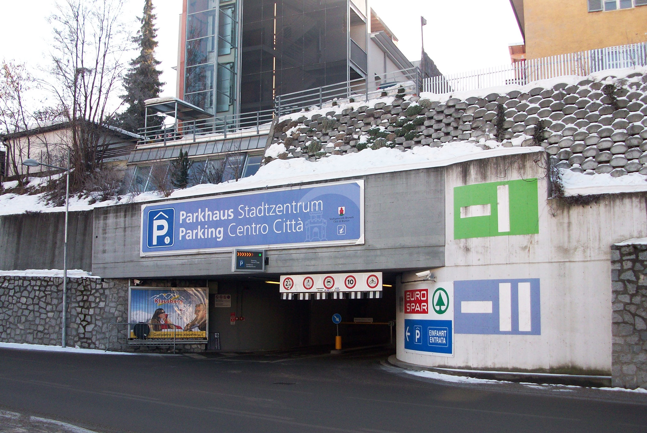 Tiefgarage Rathaus Bruneck